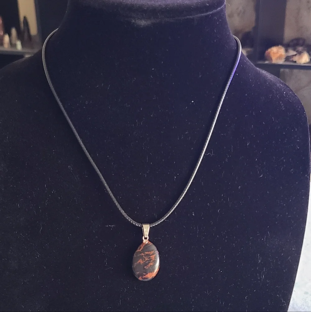 New Mahoghany Obsidian Pendant Necklace